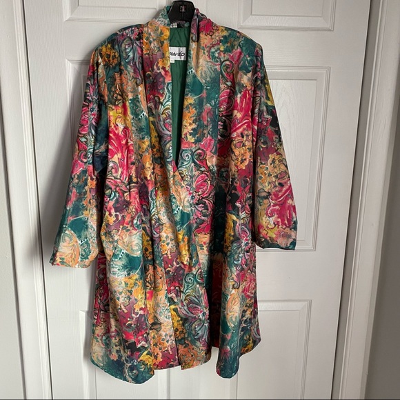 VINTAGE FLORAL FLARE TRENCH-COAT - Picture 3 of 13